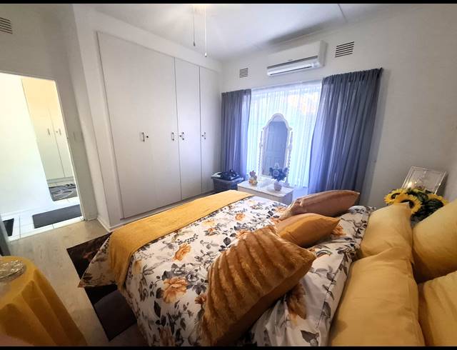 2 BEDROOM TOWNHOUSE FOR SALE IN UVONGO